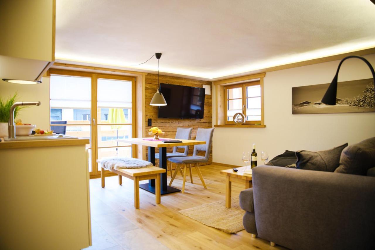 Leos Alpenchalet - Inclusive Sommer Bergbahnticket Und E-Auto Ladestation Oberstdorf Exterior foto